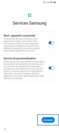 Étape 15 : Gérez les Services Samsung puis continuez avec Accepter.