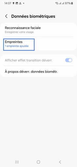 Étape 5 : Sélectionnez Empreintes.
sur l'écran suivant, saisissez le code, mot de passe, schéma créé lors de l'activation.