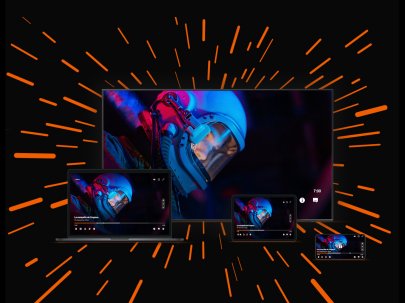 image d'un astronaute diffusé sur différents types d'écrans 