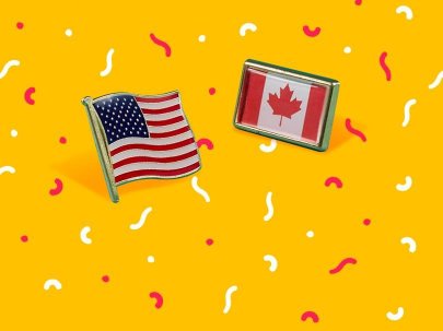 Drapeaux des États-Unis et du Canada sur un fond jaune avec des motifs colorés.