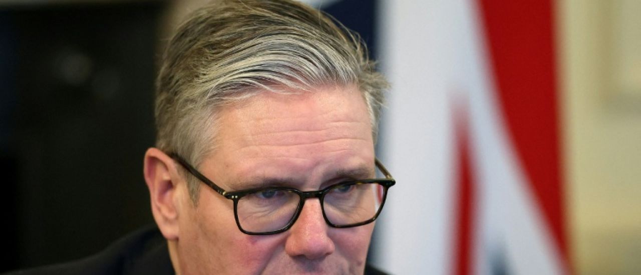 Royaume-Uni: un budget périlleux, sous la pression des marchés et de l'opinion