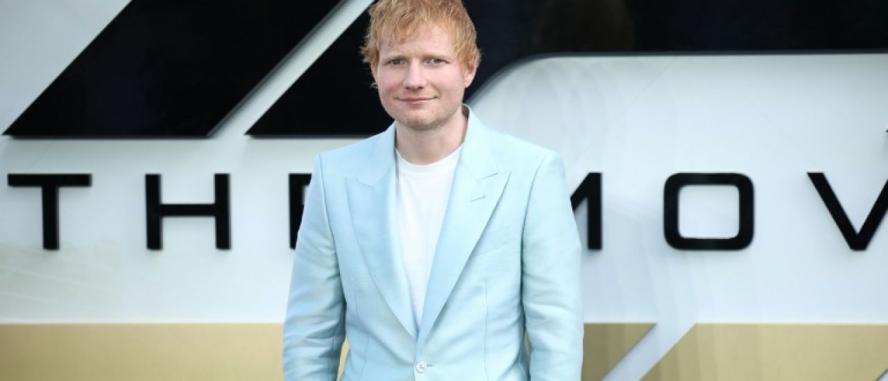 Le Britannique Ed Sheeran sort un huitième album, "Play"