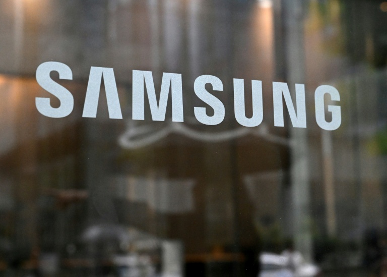 Samsung: les salariés de la division puces recevront une prime moyenne de 338.000 dollars