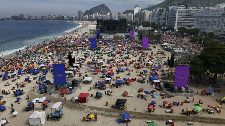 Rio en mode Shakira: concert géant de la star latine sur la plage de Copacabana