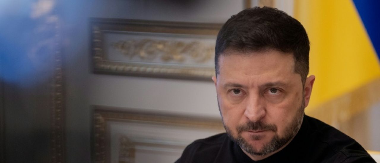 Un scandale de corruption et des batailles judiciaires jettent une ombre sur la présidence Zelensky