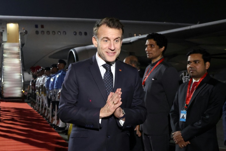 Macron entame sa quatrième visite en Inde, avec la perspective de vendre des Rafale