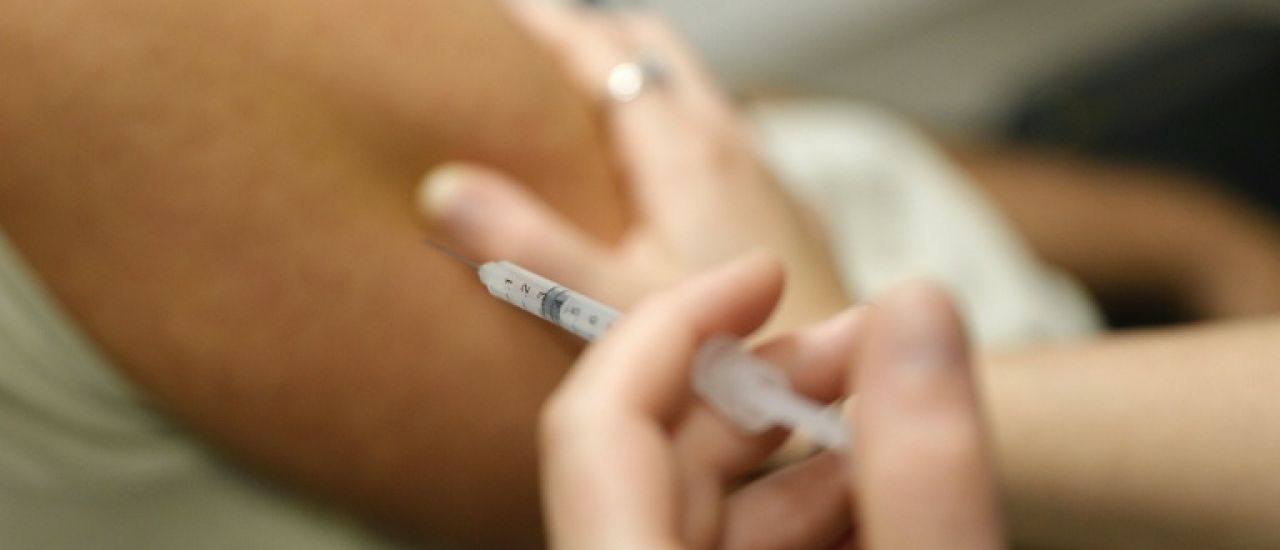 Le Covid ne circule pas assez pour avancer la vaccination, jugent les autorités sanitaires Le Covid ne circule pas assez pour avancer la vaccination, jugent les autorités sanitaires