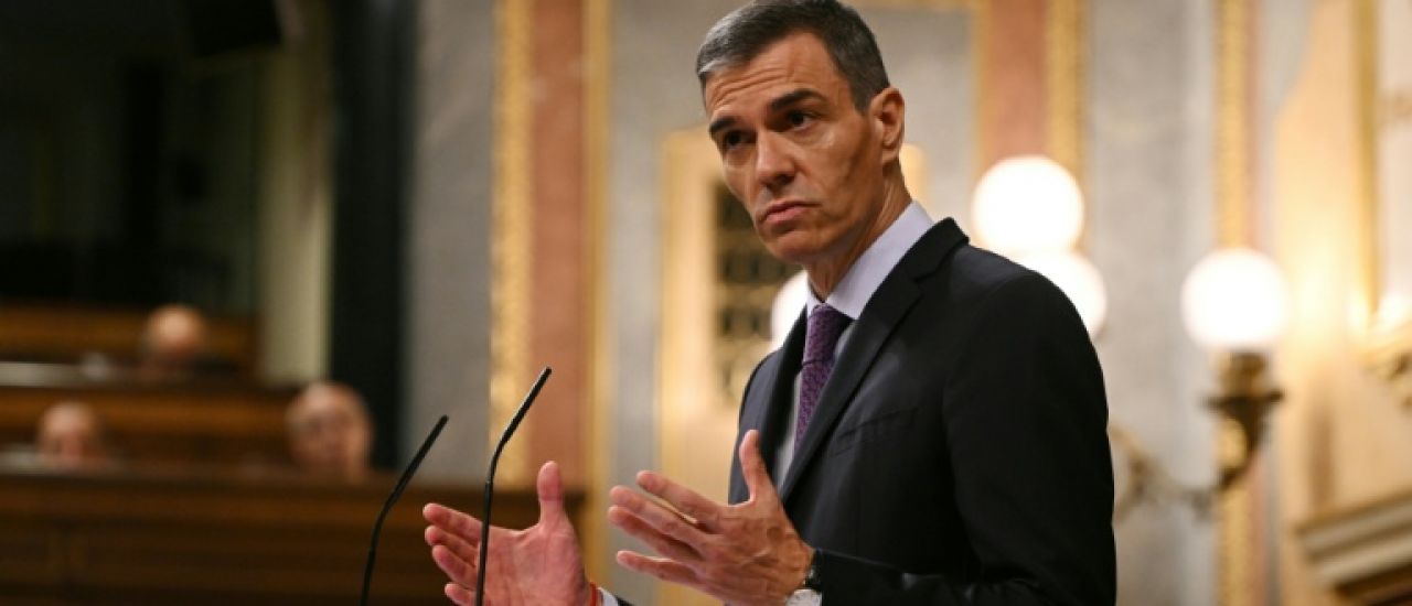 Scandale de corruption en Espagne: cinq heures d'interrogatoire tendu au Sénat pour Pedro Sánchez