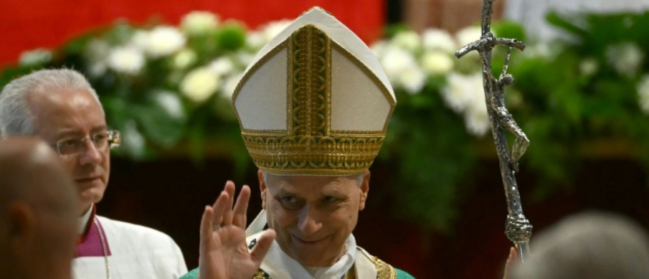 Le pape appelle les dirigeants mondiaux à tendre la main aux pauvres