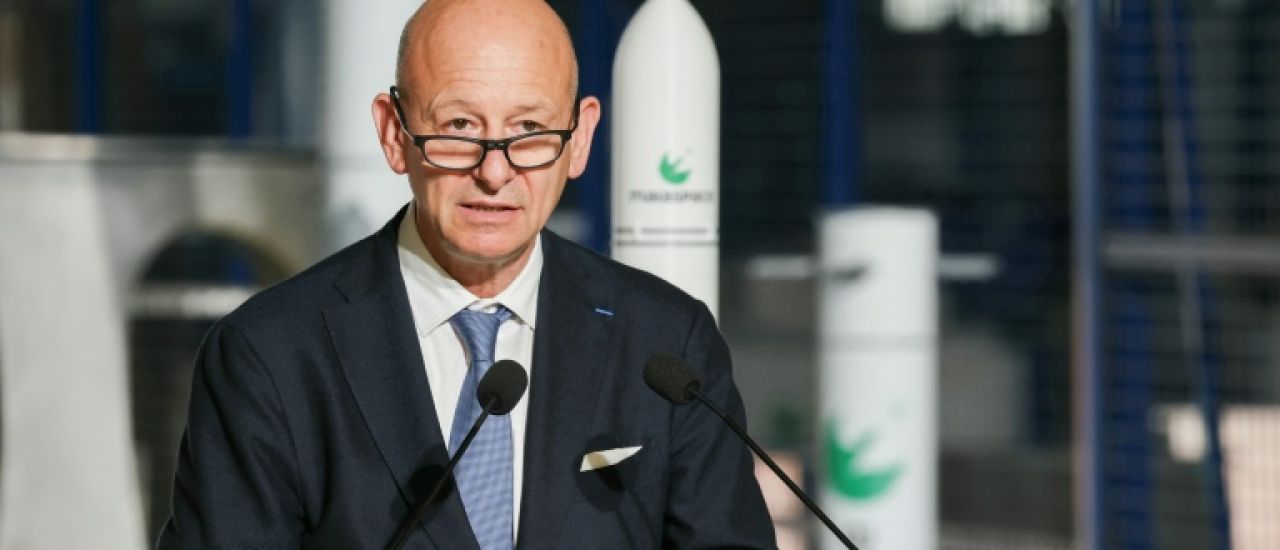 Ariane 6 pourrait lancer des vols habités, assure son concepteur