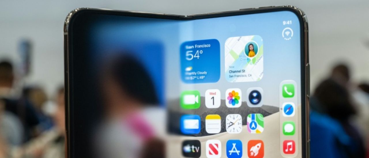 Apple dévoile son premier iPhone pliable, et relève encore les prix