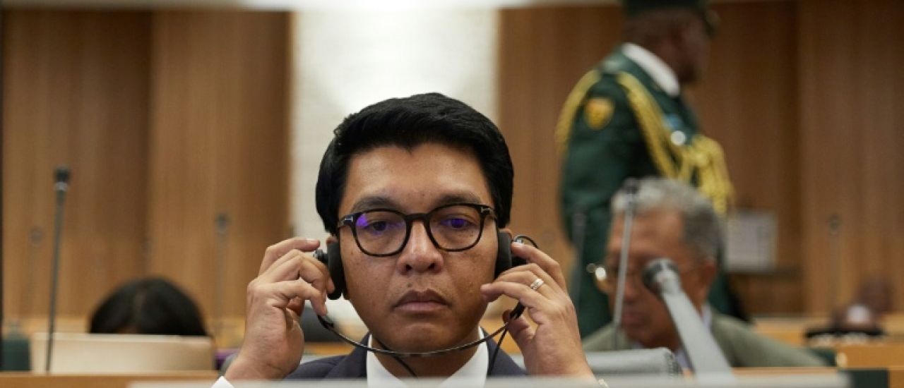 Madagascar: le nouvel homme fort dément avoir fait un "coup d'Etat", Rajoelina confirme sa fuite