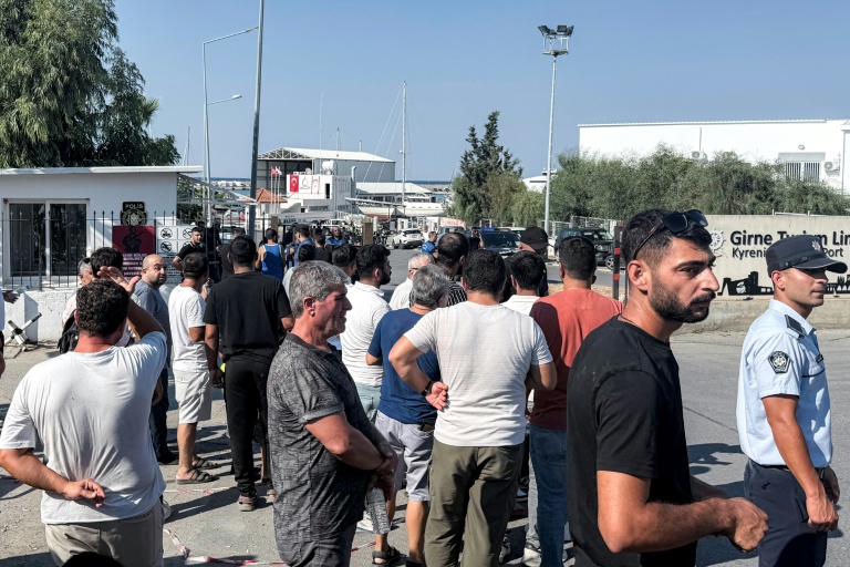 Au moins sept morts et 23 disparus dans un naufrage au large de Chypre du Nord
