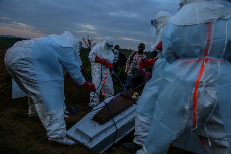 En RDC, le désarroi et la colère des proches des victimes d'Ebola
