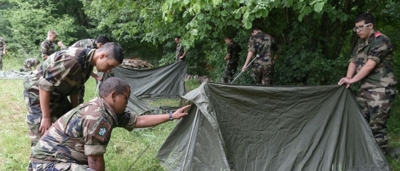 Vers l'instauration d'un service militaire volontaire en France