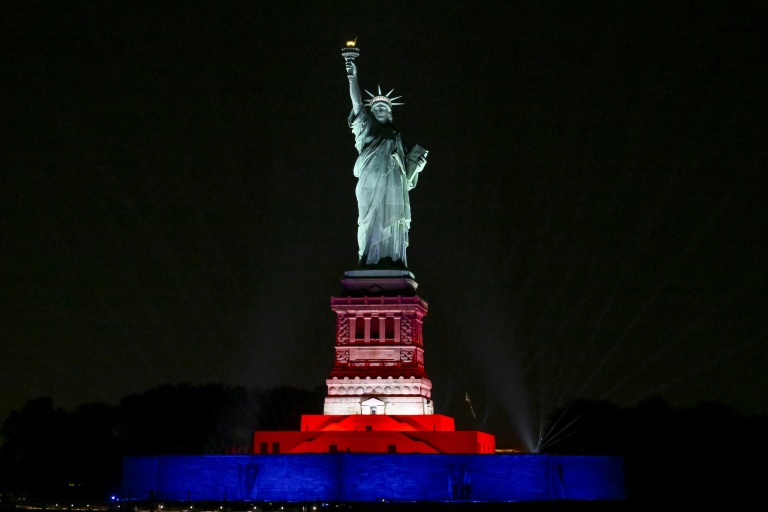 La Statue de la Liberté s'offre un son et lumières pour les 250 ans des Etats-Unis