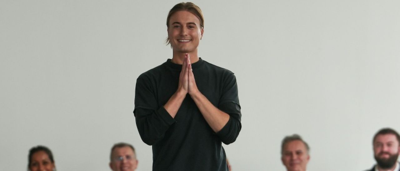 Fashion Week: Alain Paul, le styliste qui fait danser la mode Fashion Week: Alain Paul, le styliste qui fait danser la mode