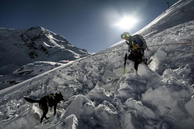 Risque d’avalanche maximum jeudi dans plusieurs massifs des Alpes