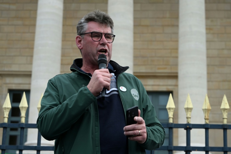 Agriculture: un plan d'aide "pas à la hauteur", selon les syndicats
