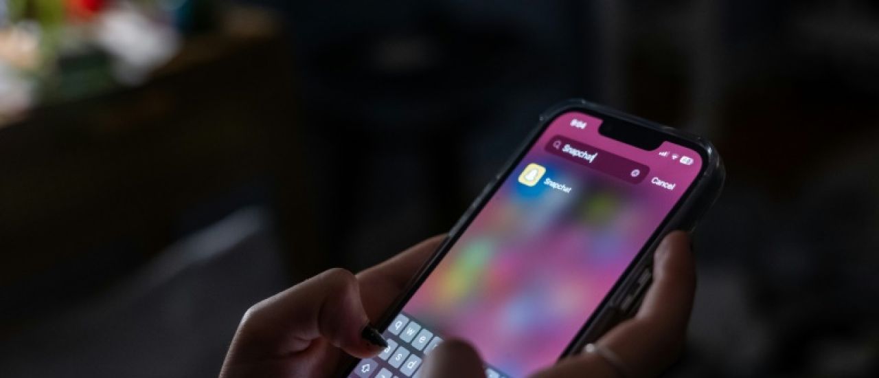 Cinq pays européens, dont la France, vont tester une application de vérification de l'âge en ligne