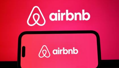 Au moins un hébergement Airbnb dans 81% des communes françaises, selon un think tank