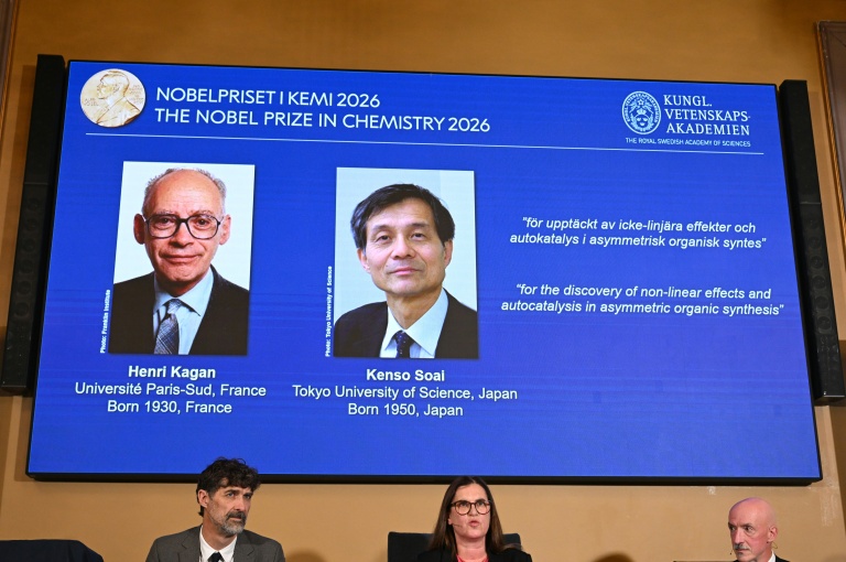 Le Nobel de chimie à un duo franco-japonais pour une découverte clé dans la fabrication de médicaments