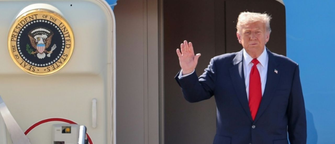 Trump lance sa tournée en Asie avec des accords, avant un sommet avec Xi Trump lance sa tournée en Asie avec des accords, avant un sommet avec Xi