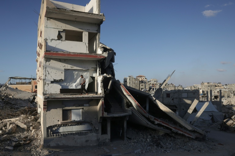 A Gaza, des habitants contraints de s'abriter dans des immeubles menacés d'effondrement