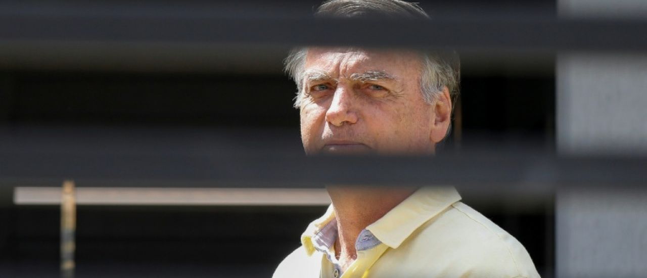 Brésil: Bolsonaro commence à purger ses 27 ans de prison pour tentative de coup d'Etat