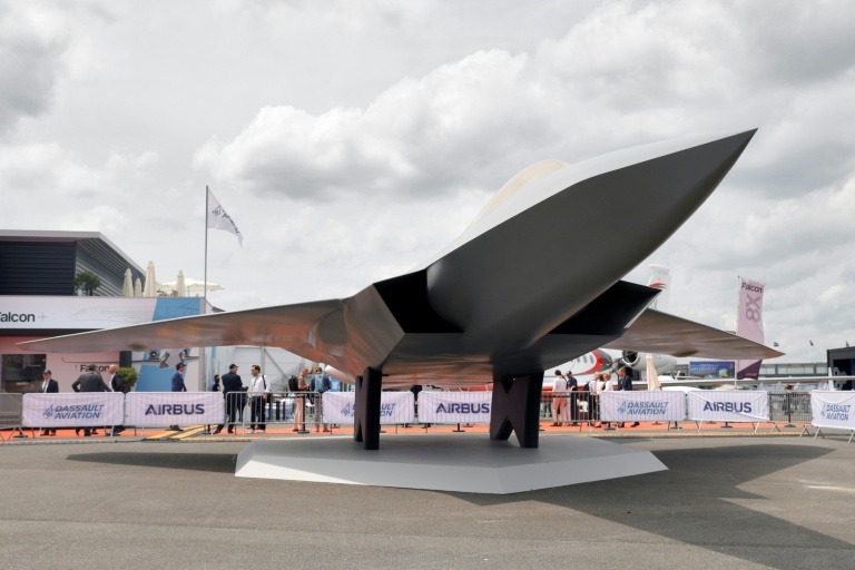 Avion de combat européen: le Scaf est mort et après ?