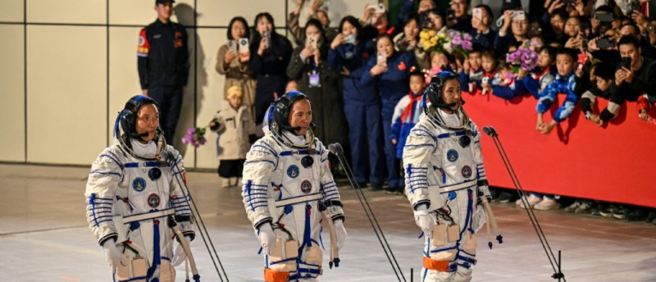 La Chine envoie un nouvel équipage de trois astronautes sur sa station spatiale