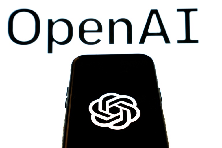 Une cadre d'OpenAI démissionne après l'accord avec le Pentagone