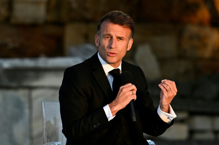 A Athènes, Macron défend le "moment européen" face à l'opposition "farouche" de Trump, Poutine et Xi