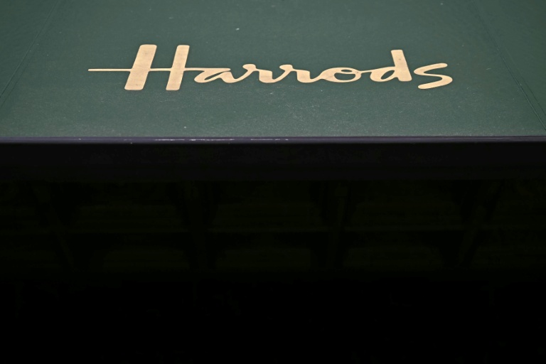 Harrods a déjà indemnisé plus de 75 victimes de son ancien propriétaire Mohamed Al-Fayed