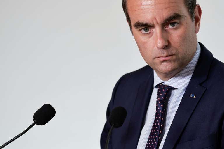 Budget: Lecornu demande à ses ministres de "corriger" les demandes des services