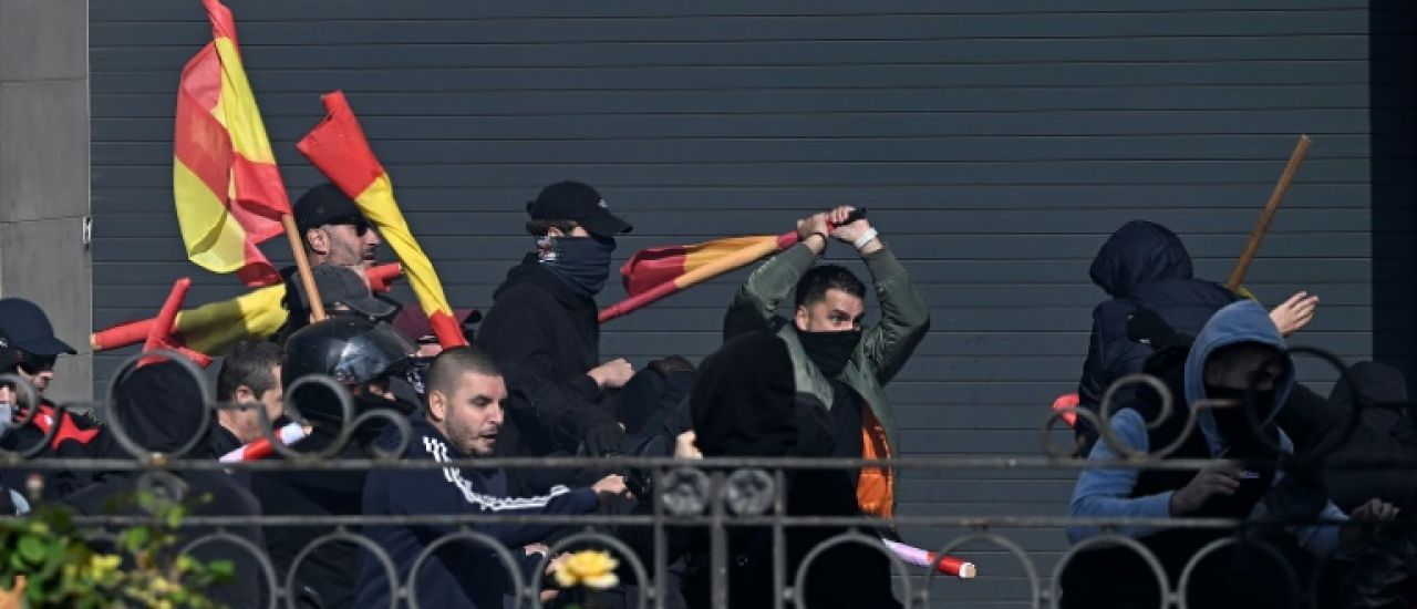 Espagne: 17 interpellations après des violences entre pro et anti-Franco