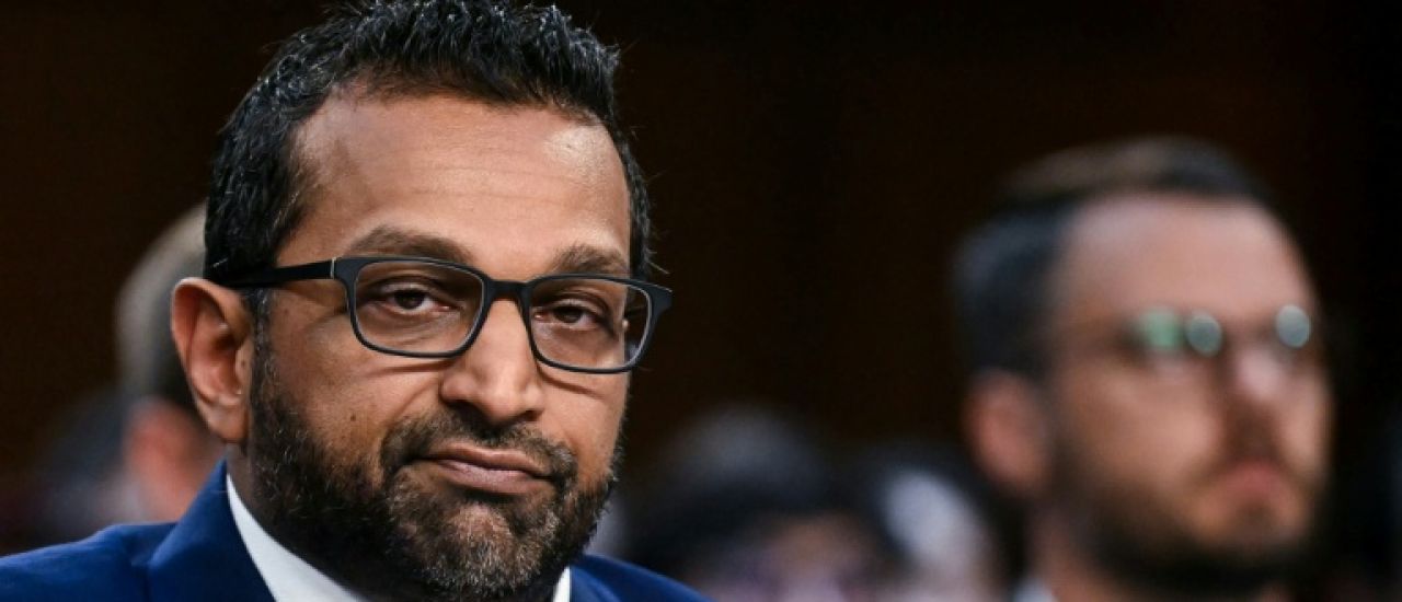 Sous pression, le directeur du FBI croise le fer avec les démocrates au Sénat