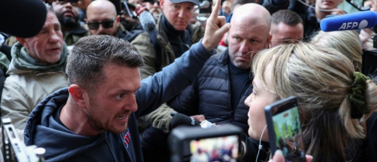 Victoire en justice pour le militant britannique d'extrême droite Tommy Robinson