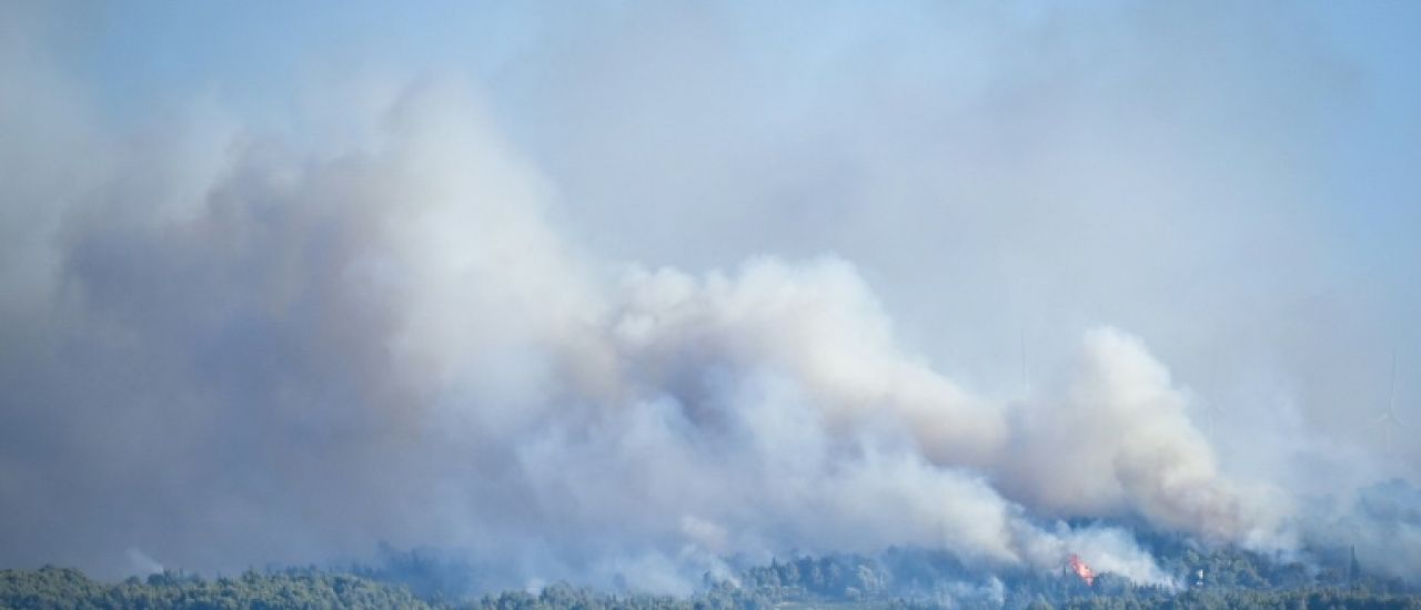 Un incendie parcourt 600 hectares dans un secteur touristique de l'Aude