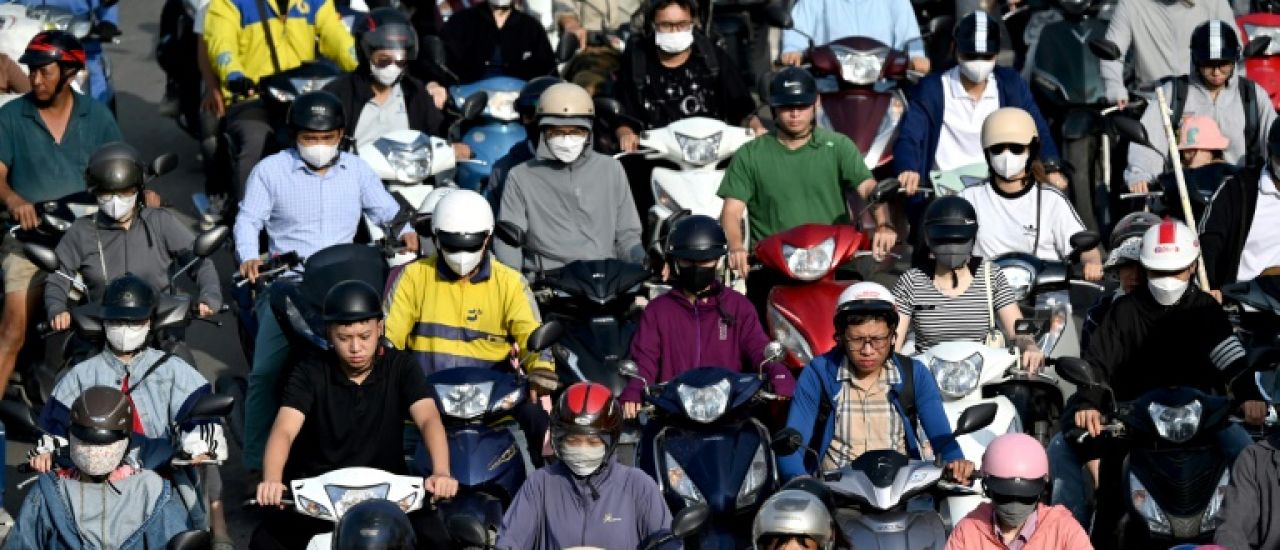 Vietnam: les millions de scooters à essence d'Hanoï en sursis