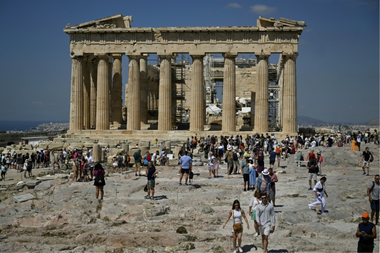 La Grèce a accueilli 38 millions de touristes en 2025, un nouveau record