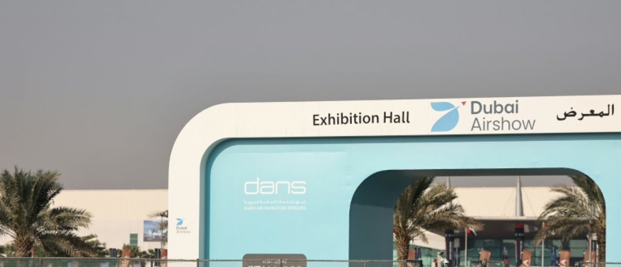 Crash d'un avion de chasse indien au salon aéronautique de Dubaï, le pilote tué