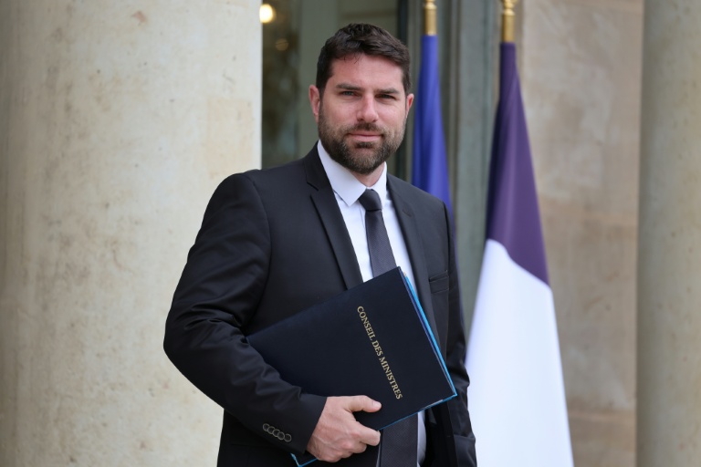 Canicule: Jeanbrun annonce une série de mesures pour faciliter l'adaptation des logements