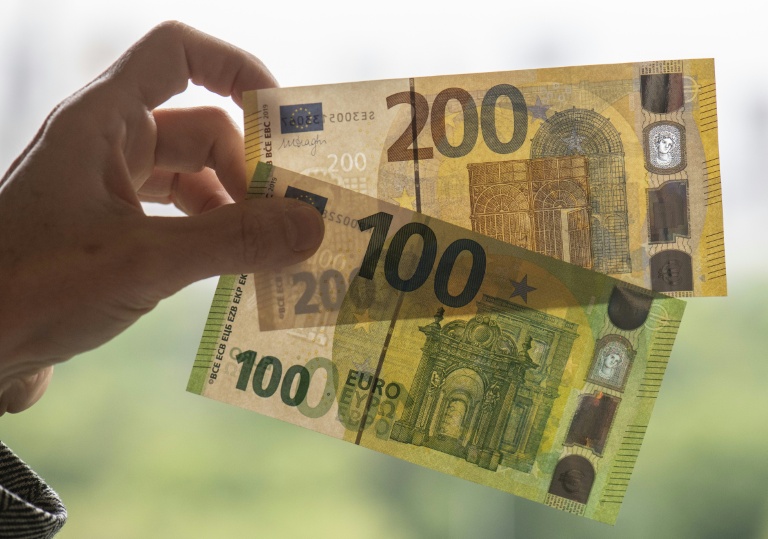 En Allemagne, les paiements sans espèces prennent le dessus, selon la Bundesbank