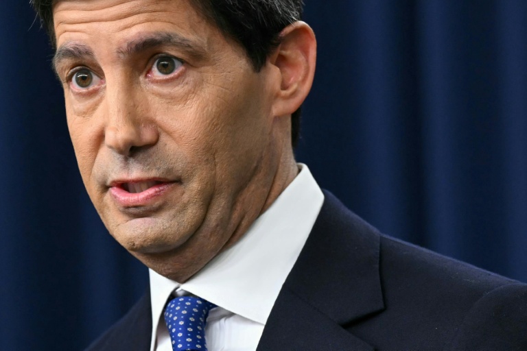 Fed: le monde économique décerne un bon point à Warsh, s'interroge sur l'influence de Trump