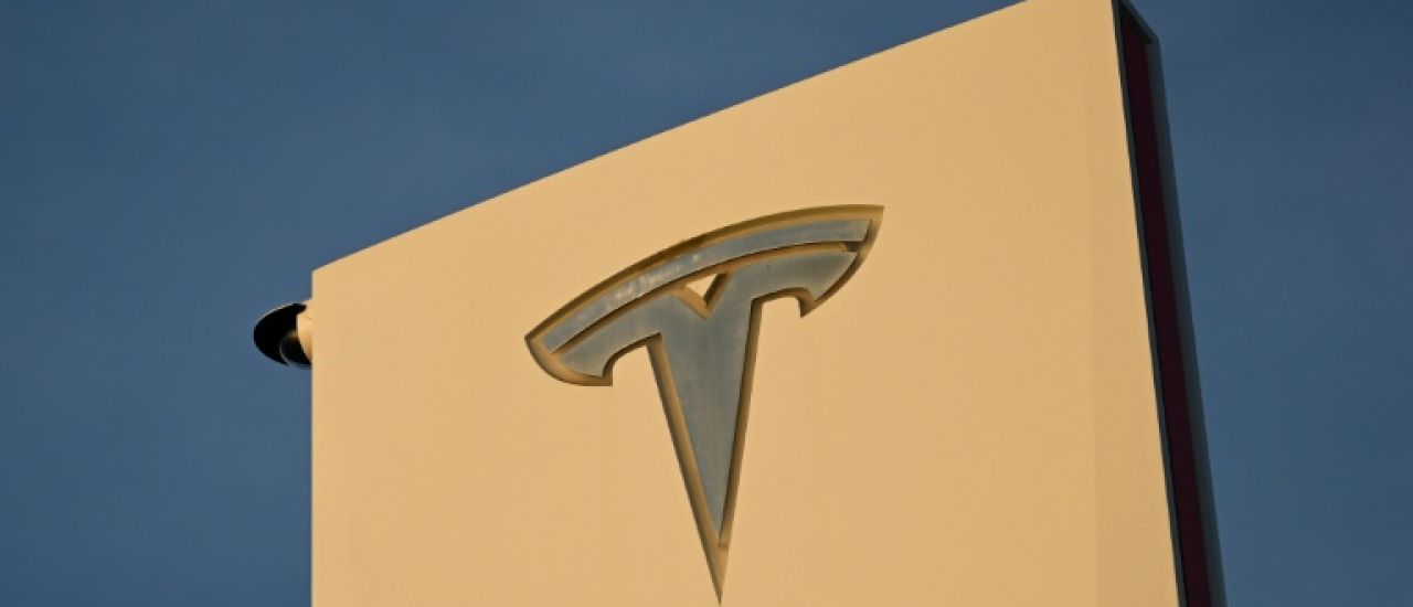 Feu vert des actionnaires de Tesla au plan de rémunération à 1.000 milliards de Musk