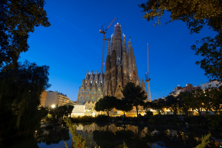 Gaudí, "architecte de Dieu" et symbole du tourisme de masse à Barcelone