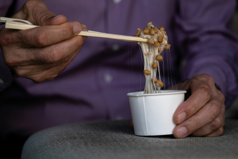 Le natto: l'aliment japonais qui dégoûte autant qu'il séduit le monde