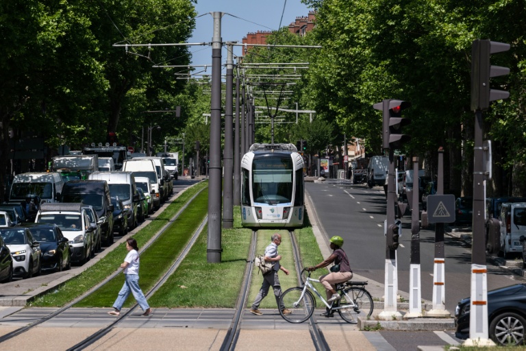 Municipales: les transports gratuits, une promesse à la mode et variable