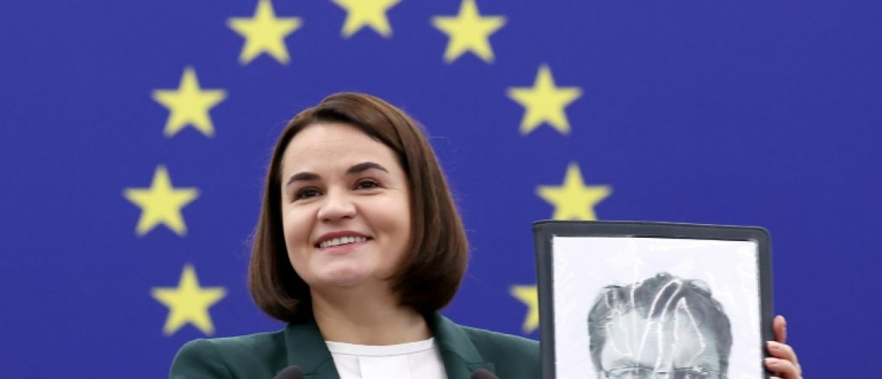 Le prix Sakharov décerné à deux journalistes emprisonnés du Bélarus et de Géorgie Le prix Sakharov décerné à deux journalistes emprisonnés du Bélarus et de Géorgie